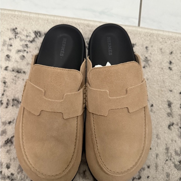 New Hermes Go Mule shoes in Beige Camel color size 40 - Picture 1 of 10